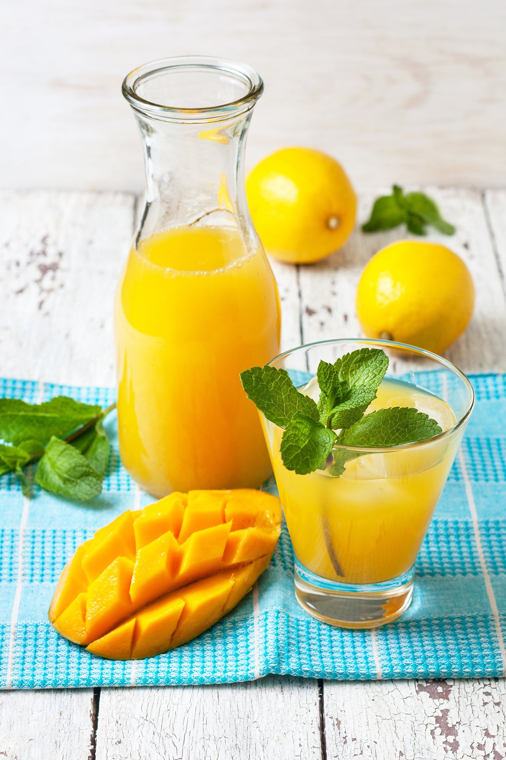Tropical Mango Lemonade