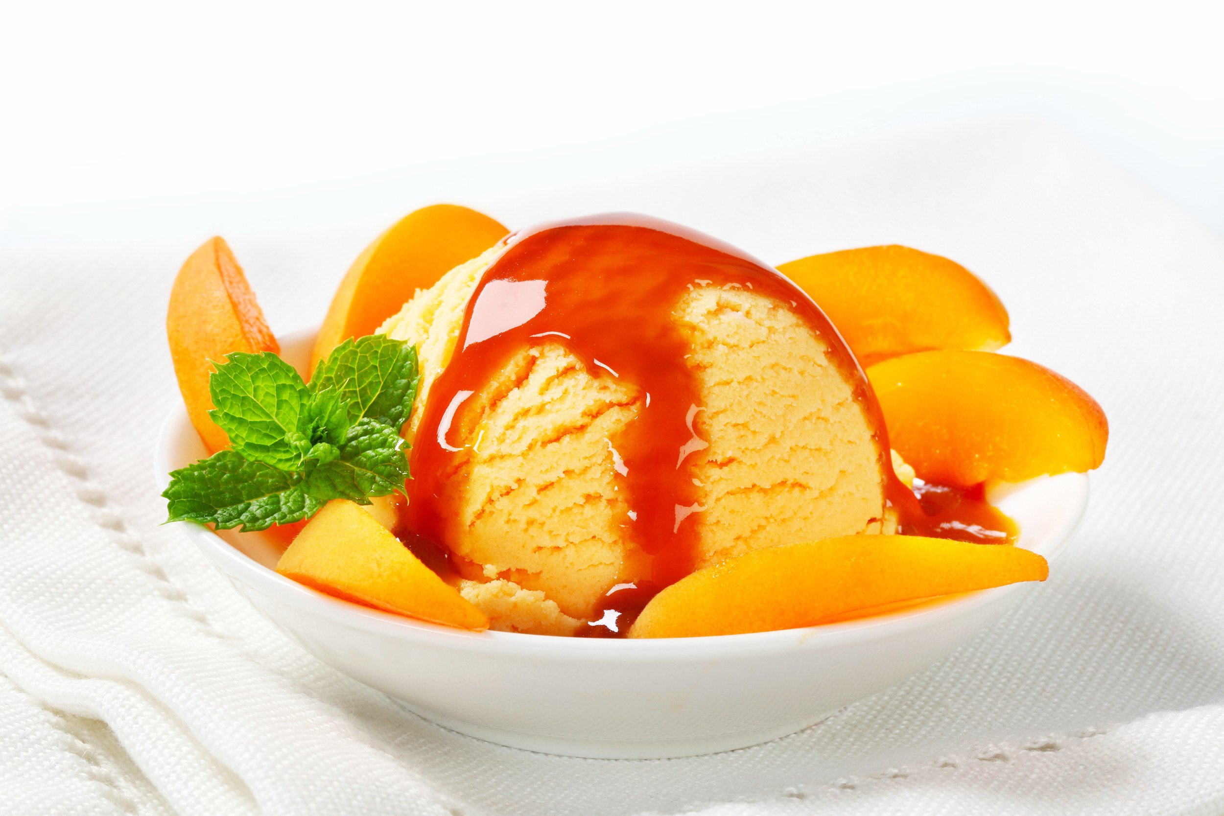 Summer Peach Ice Cream