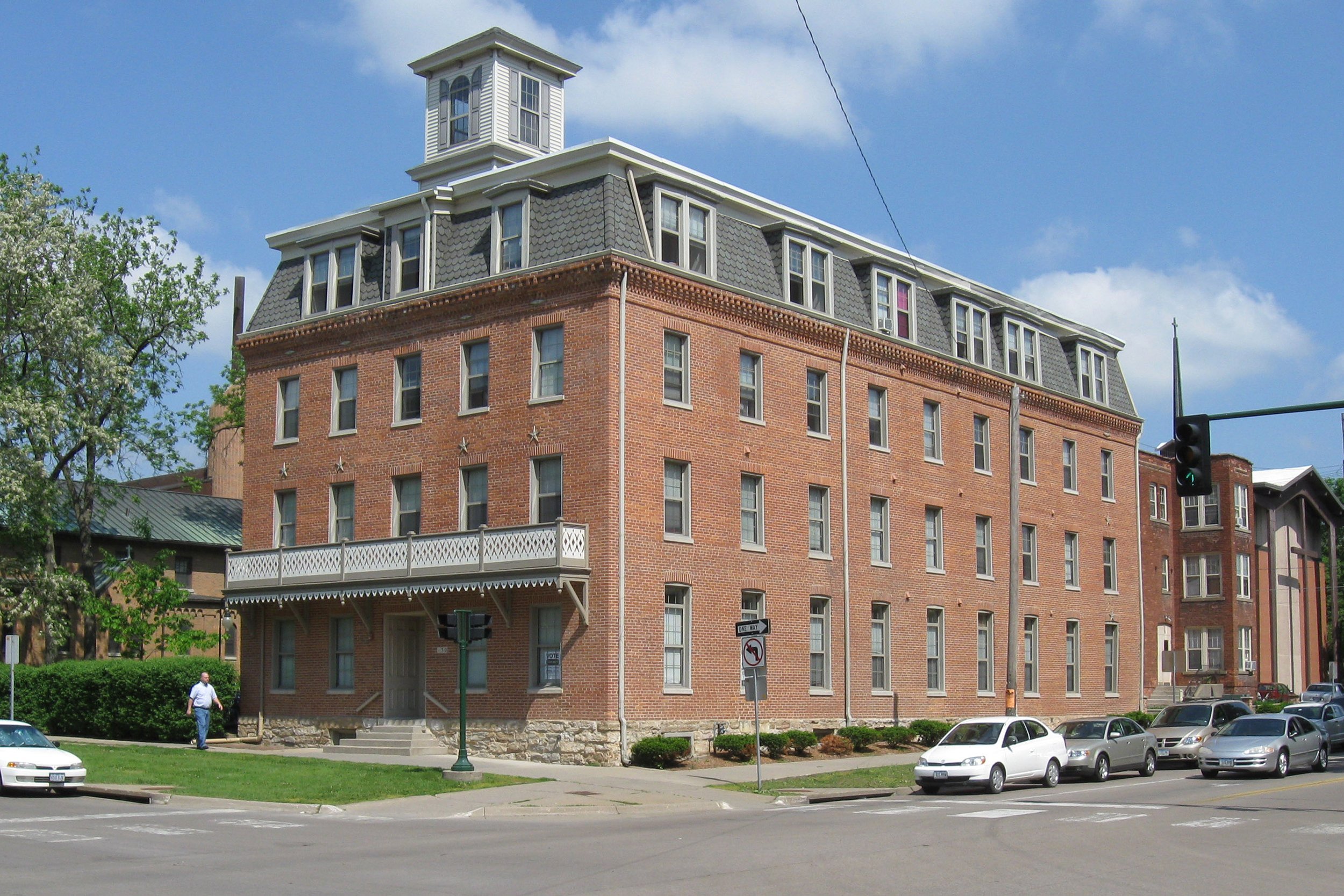 Iowa City, IA