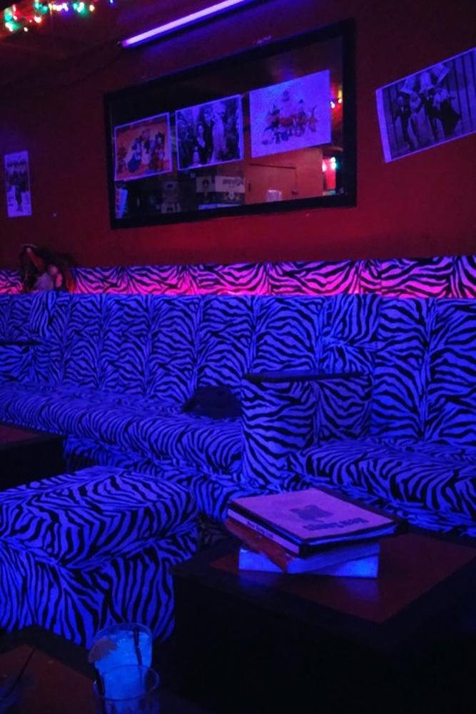 KARAOKE AT PLANET ROSE