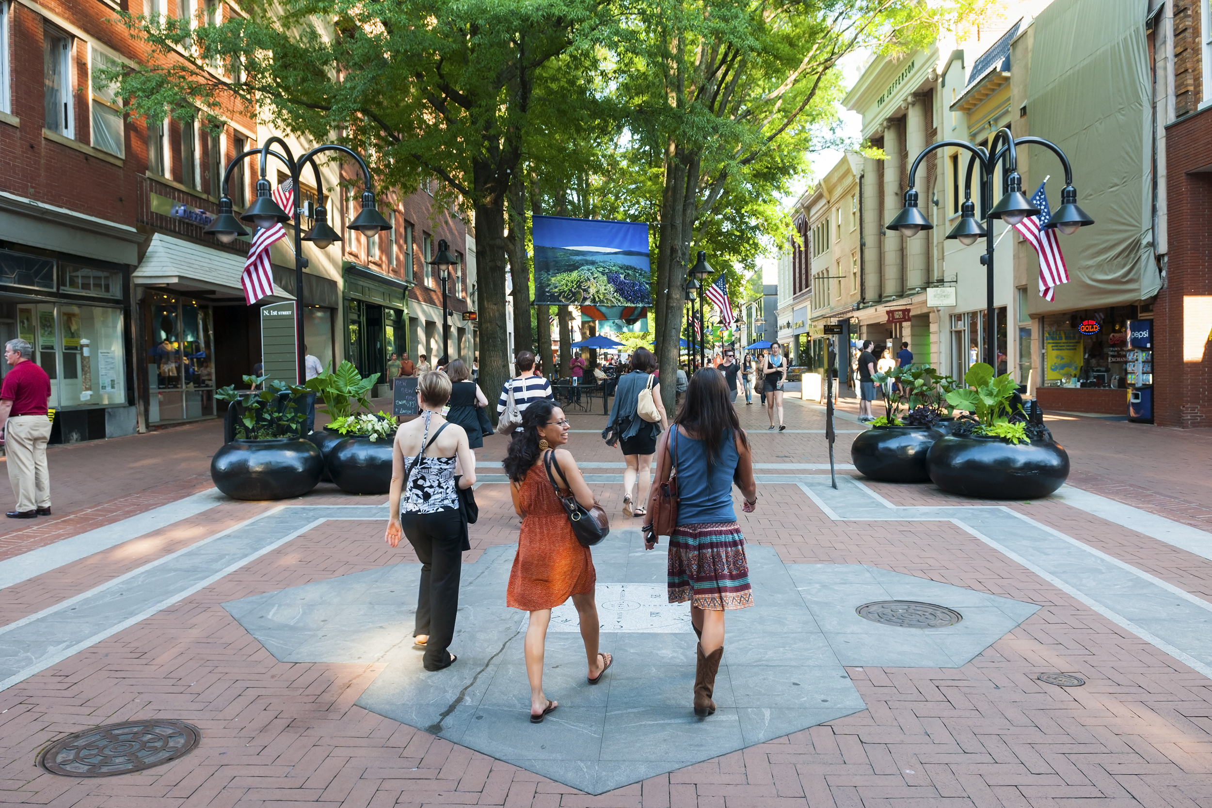 Charlottesville, VA