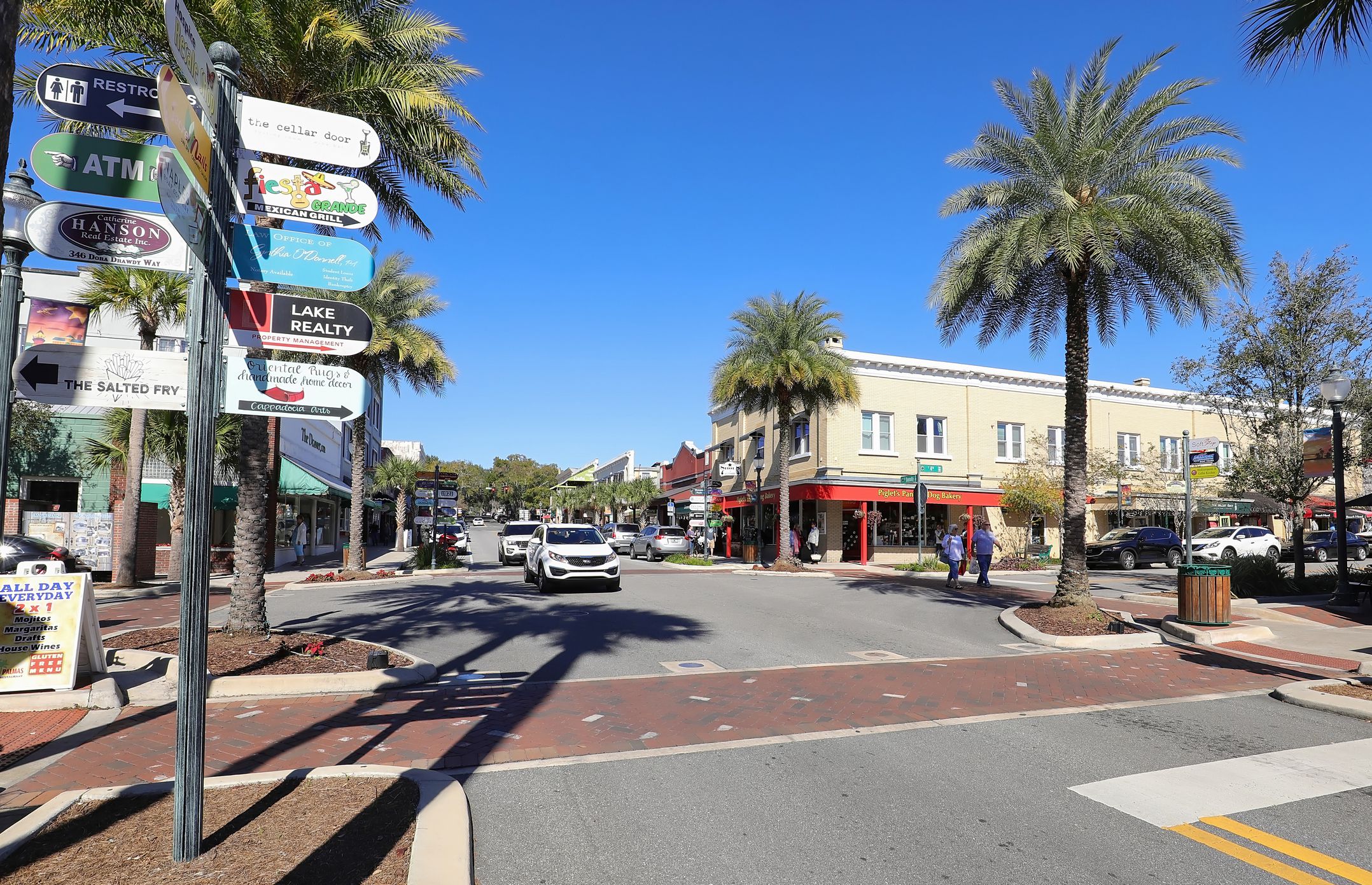 downtown Mount Dora, Florida