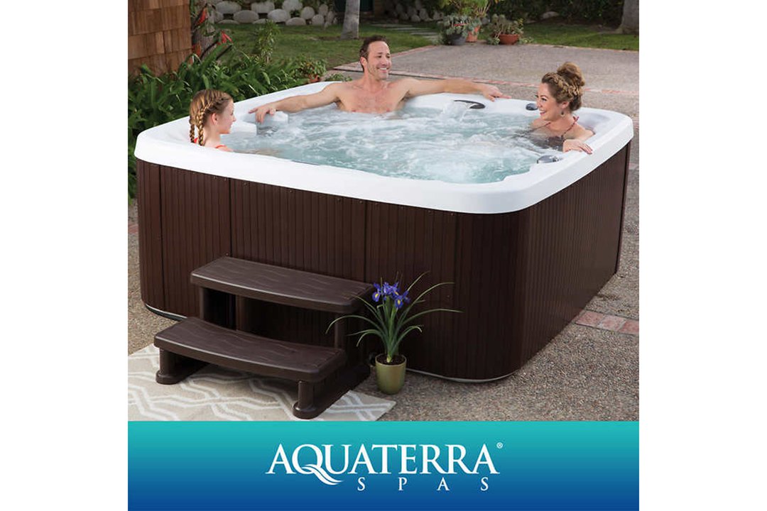 Aquaterra Spas 6-Person Spa