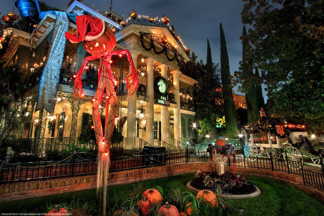 Disneyland's Haunted Mansion Holiday