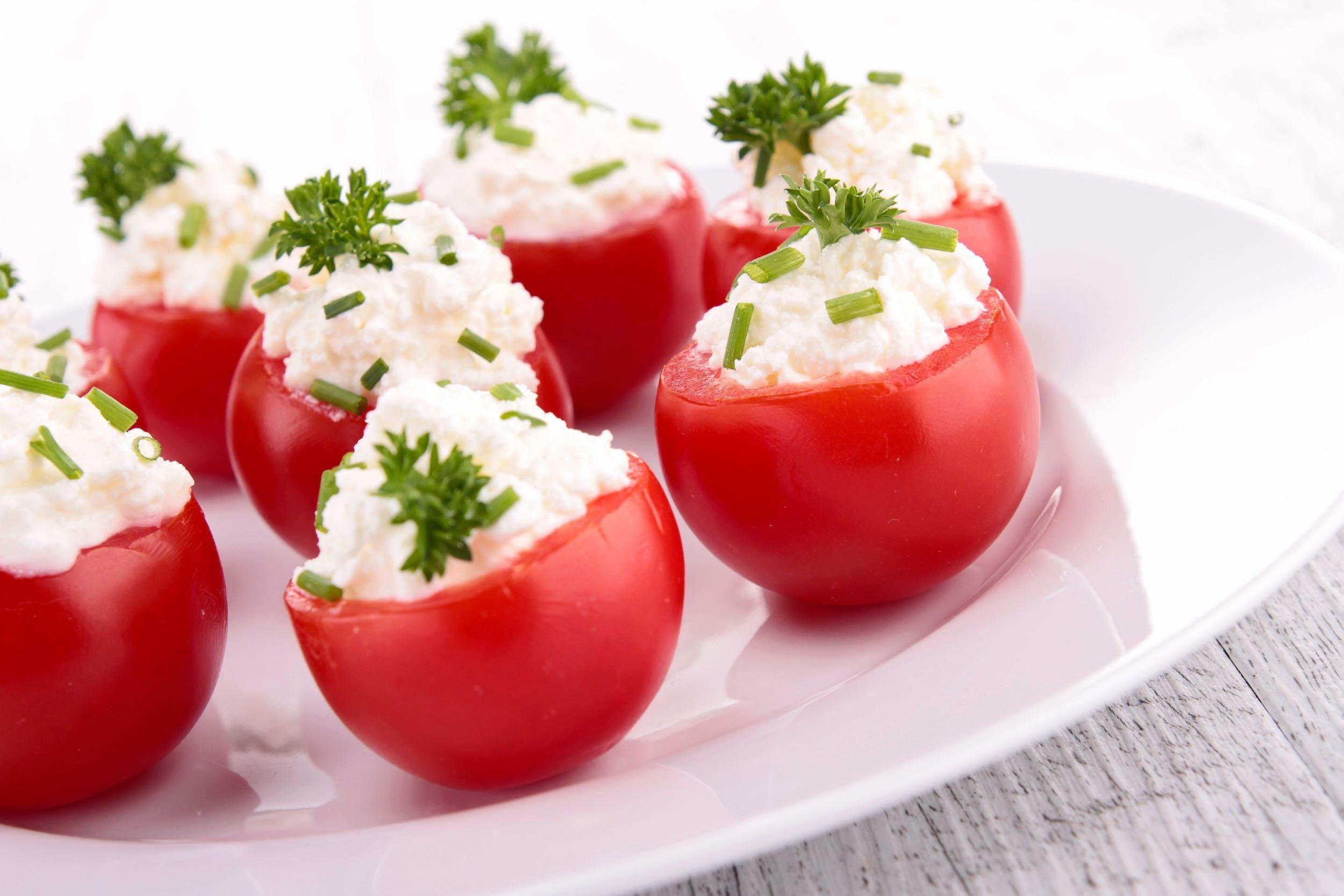 stuffed cherry tomatoes with cheese
