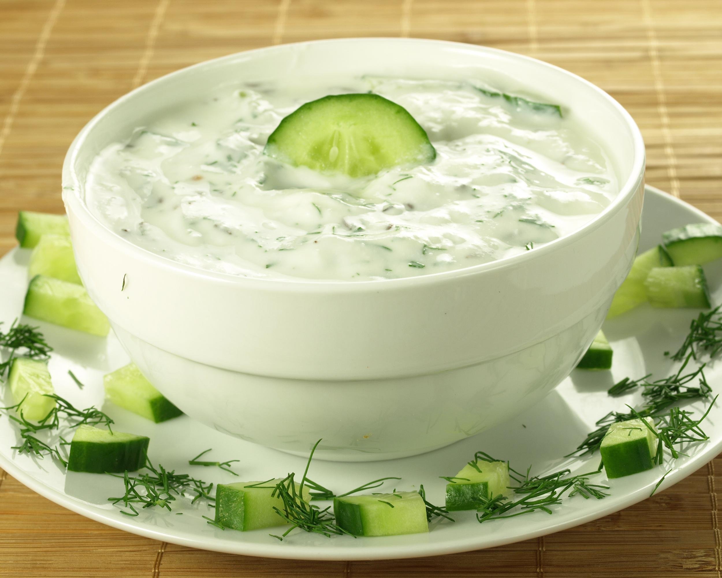 Sour Cream and Chive Dip With Cucumber Chips