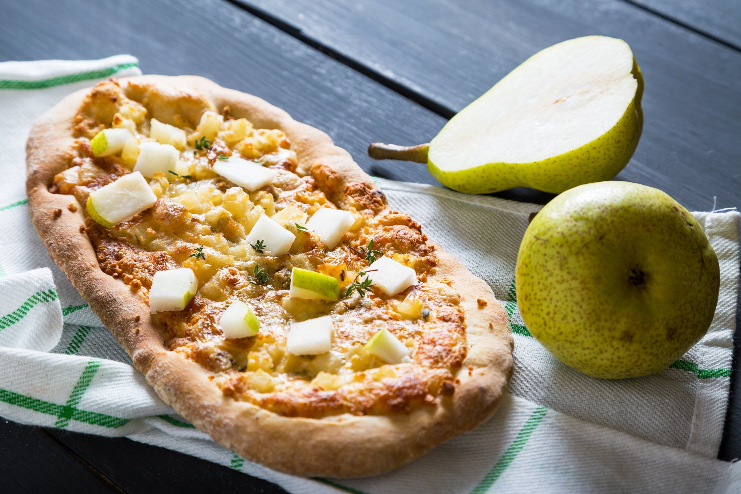 Gorgonzola and Pear Pizza