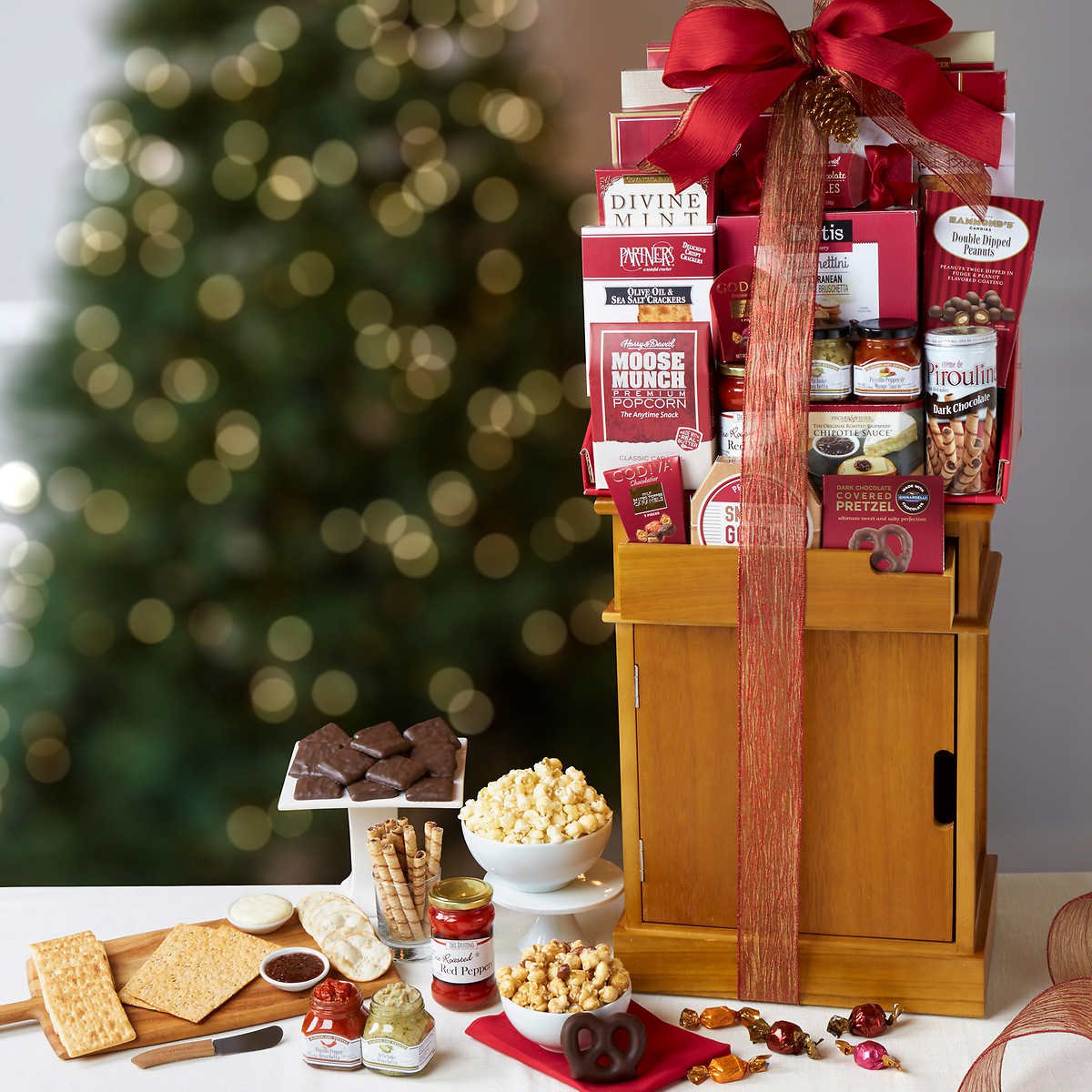 Winter Treasures Cabinet