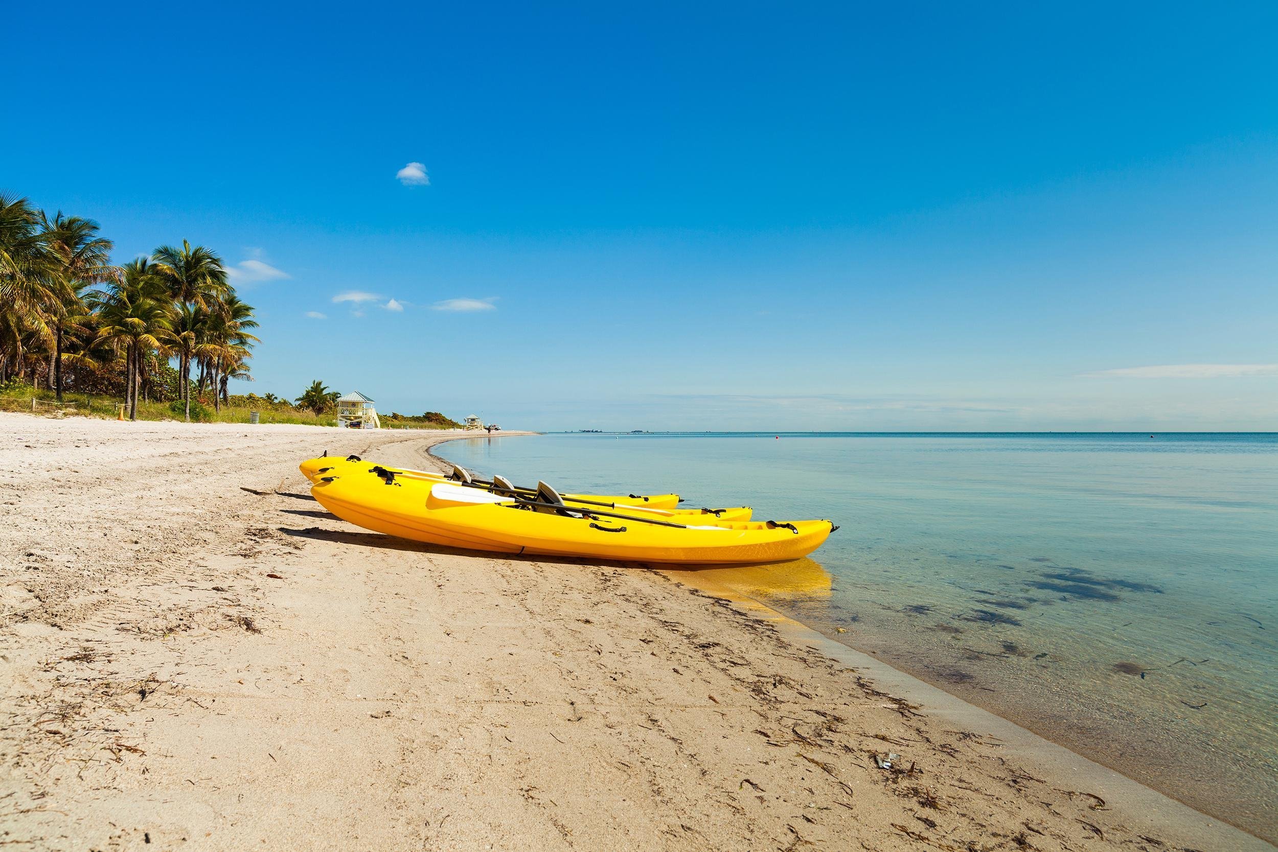canoes in Crandon Park