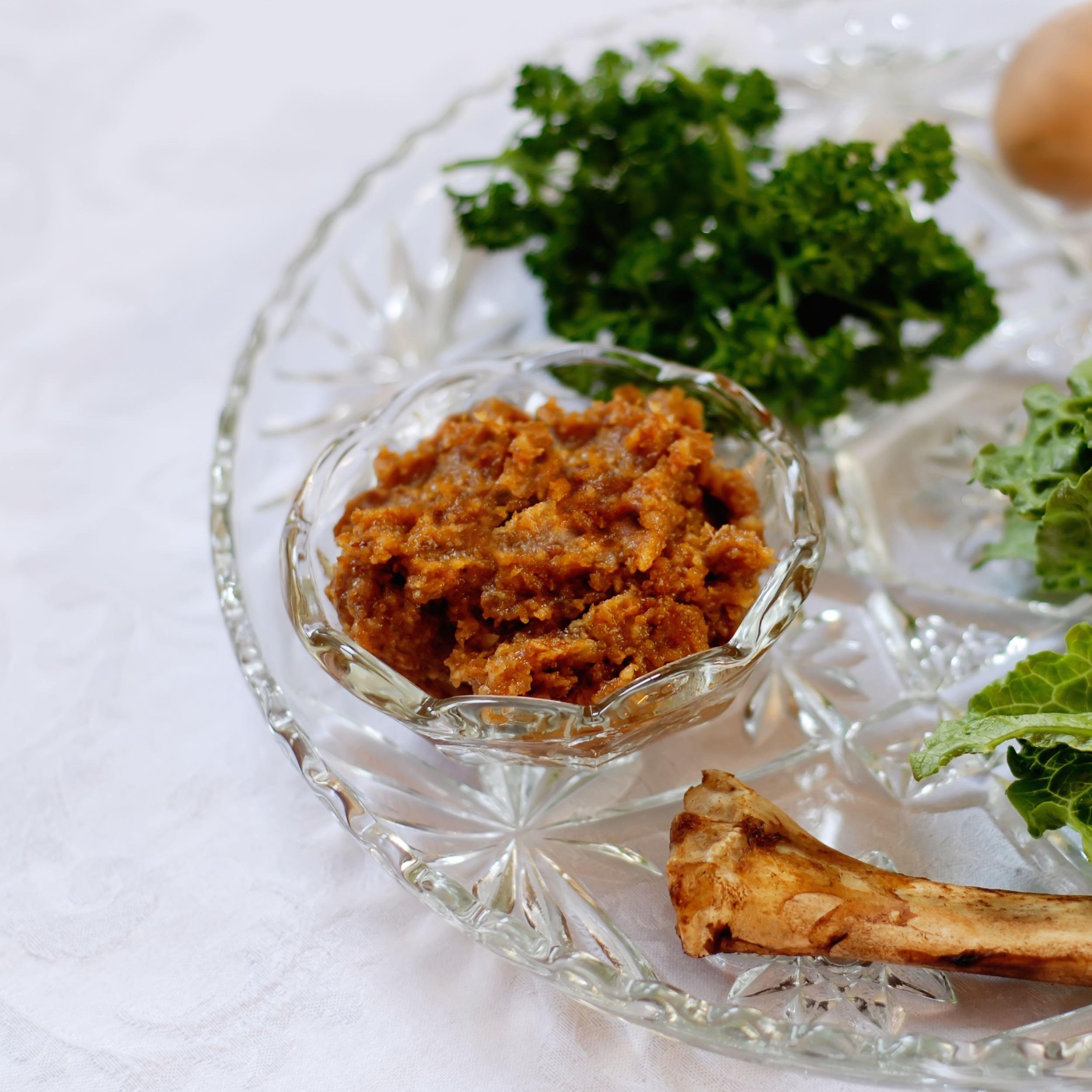 Seder Plate: Charoset