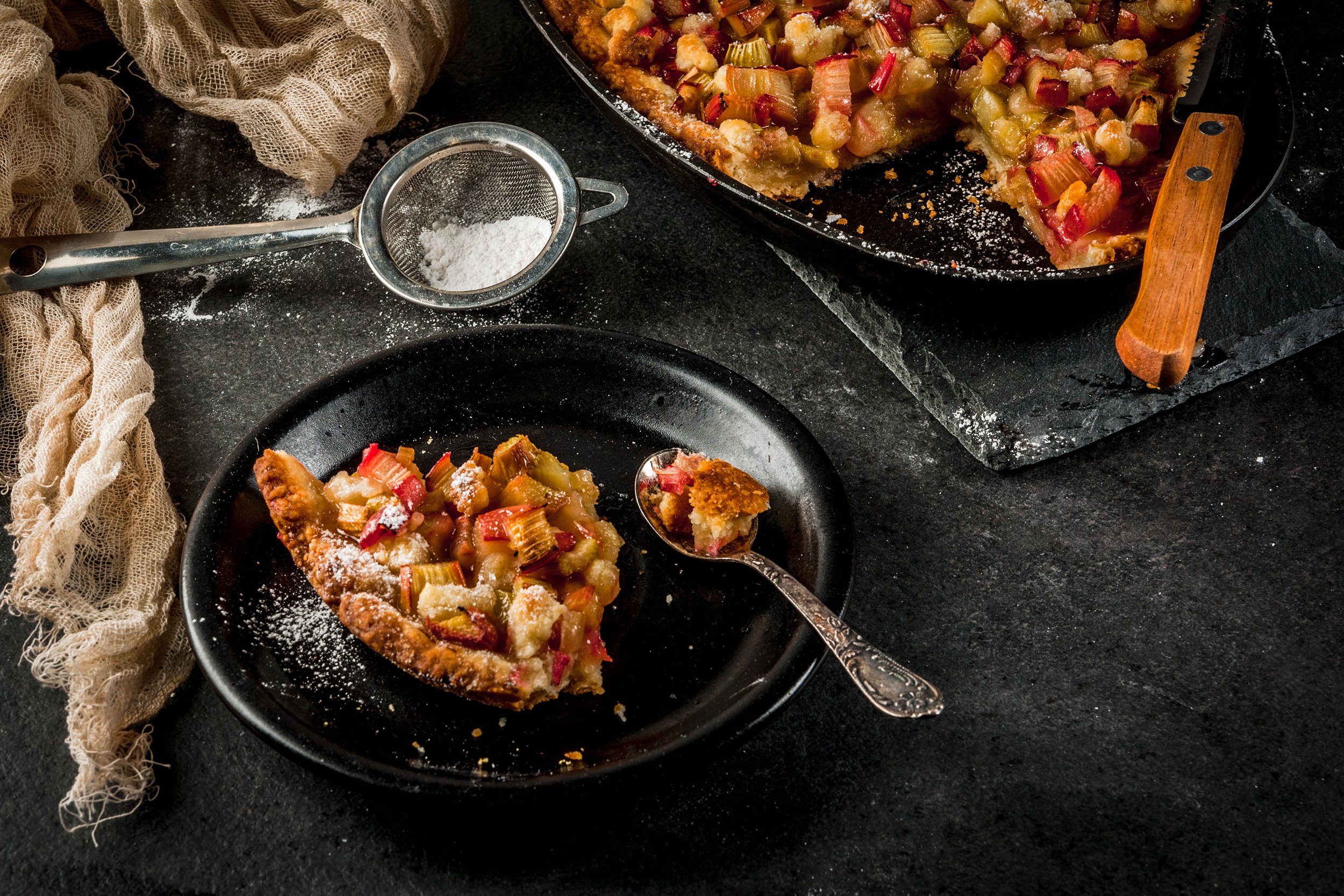 Rhubarb Cake
