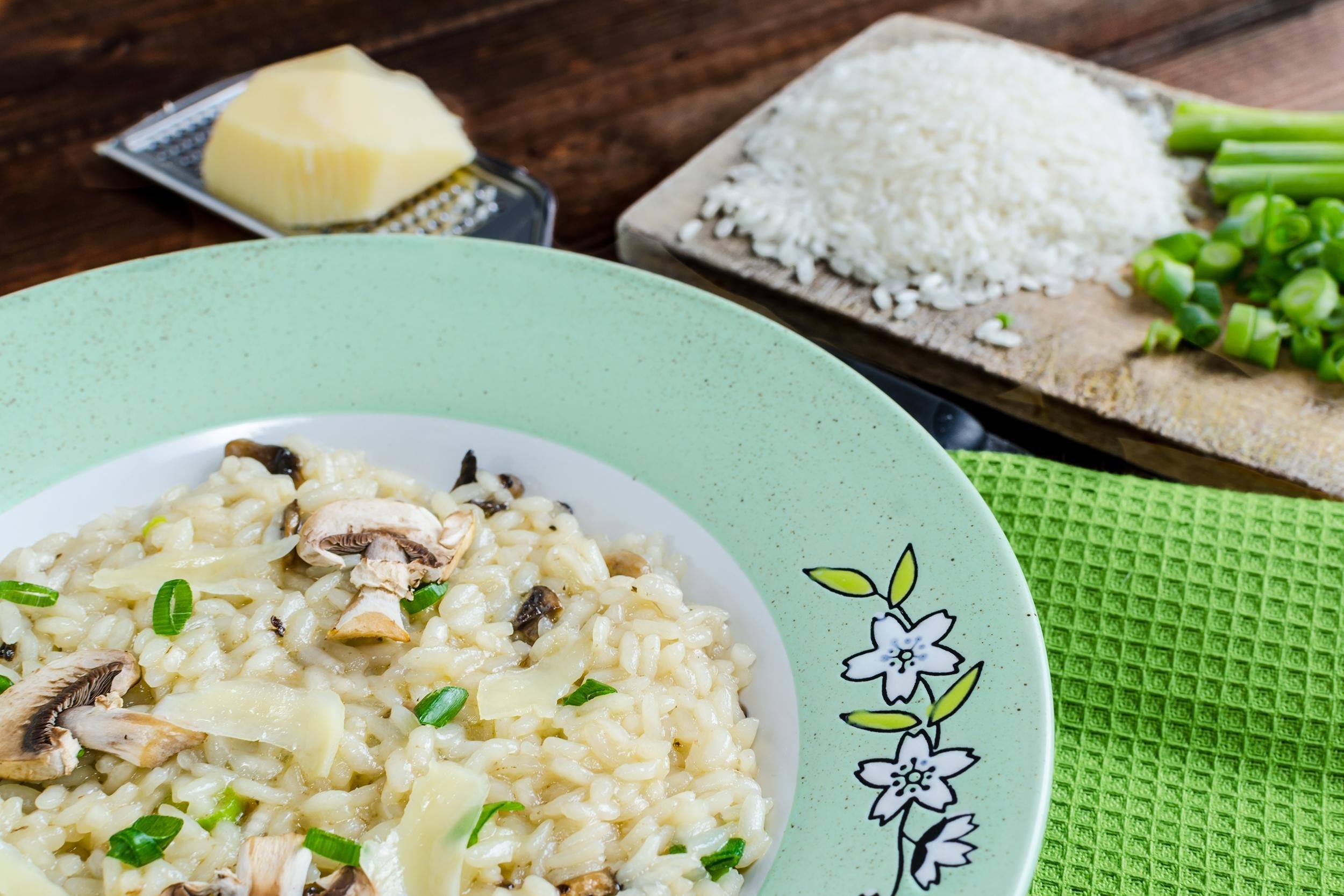 Risotto With Spring Onion and Fresh Peas