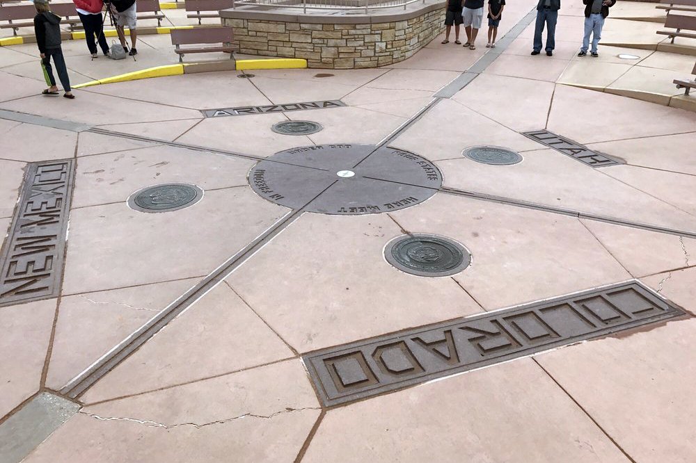Four Corners Monument