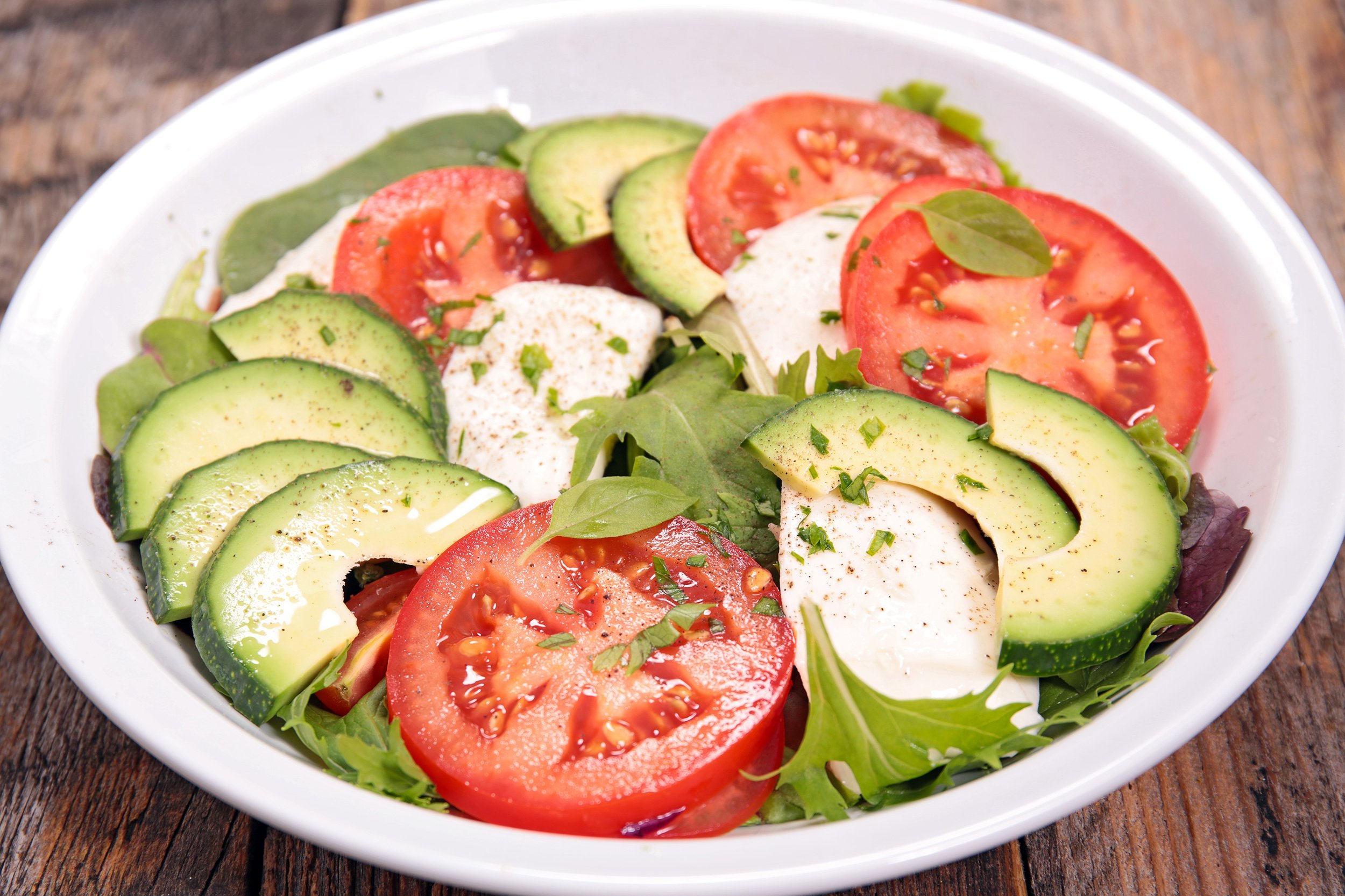 Grilled Avocado Salad