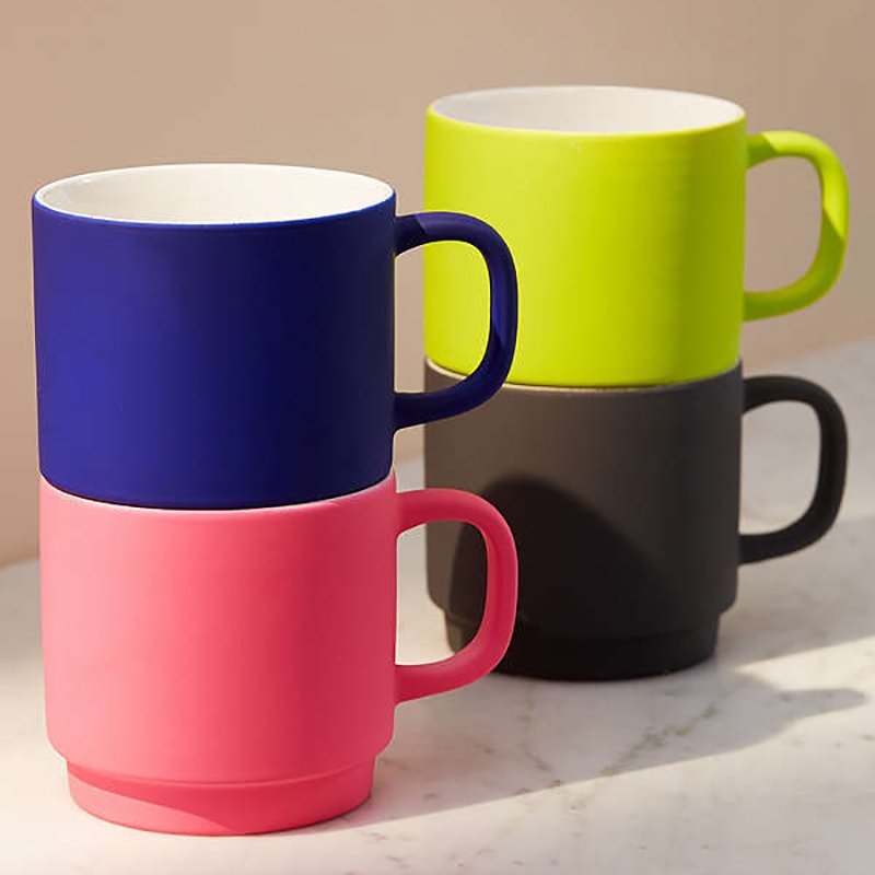 Assorted stackable mugs