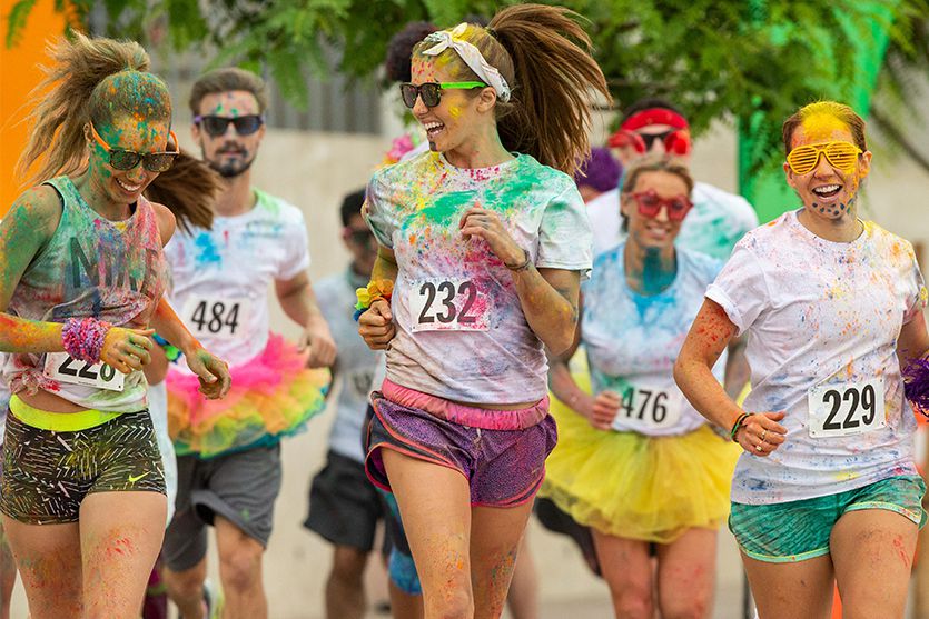 people in a color run race