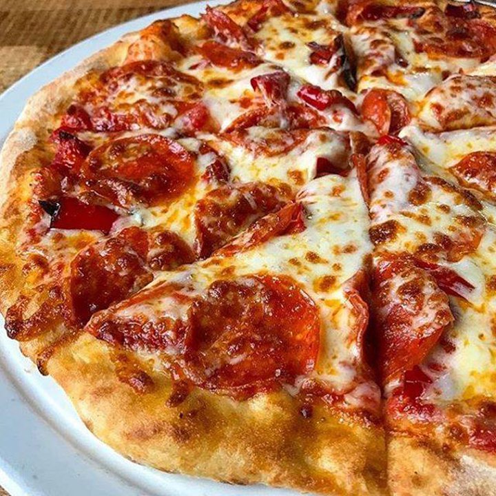 Pizza from Bulldog Ale House
