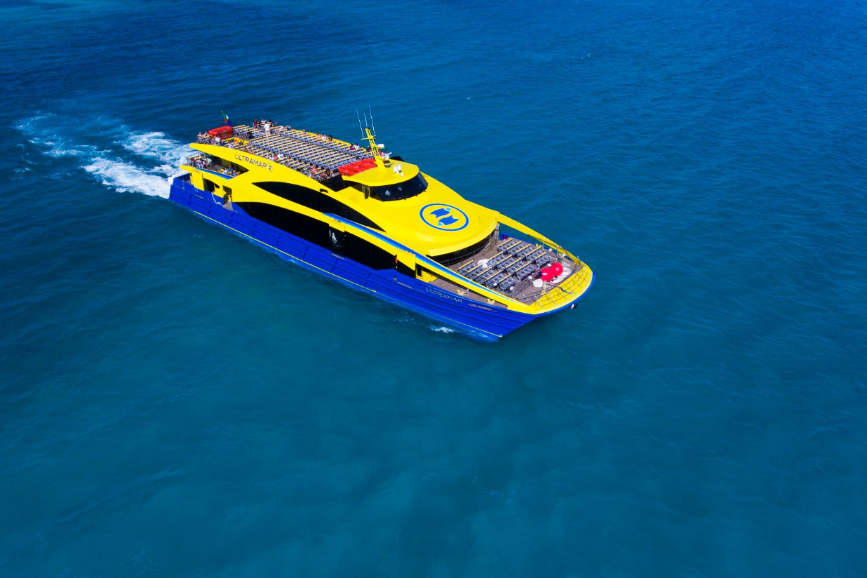 Ferry to Isla Mujeres