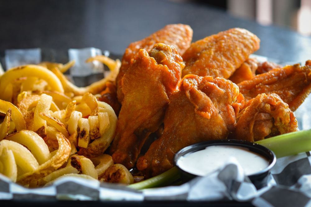 Buffalo Wings at Baumhower's in Alabama