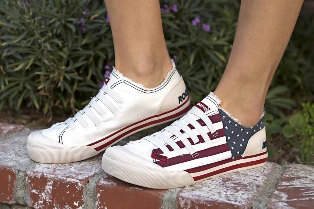 Joint USA Canvas Sneaker