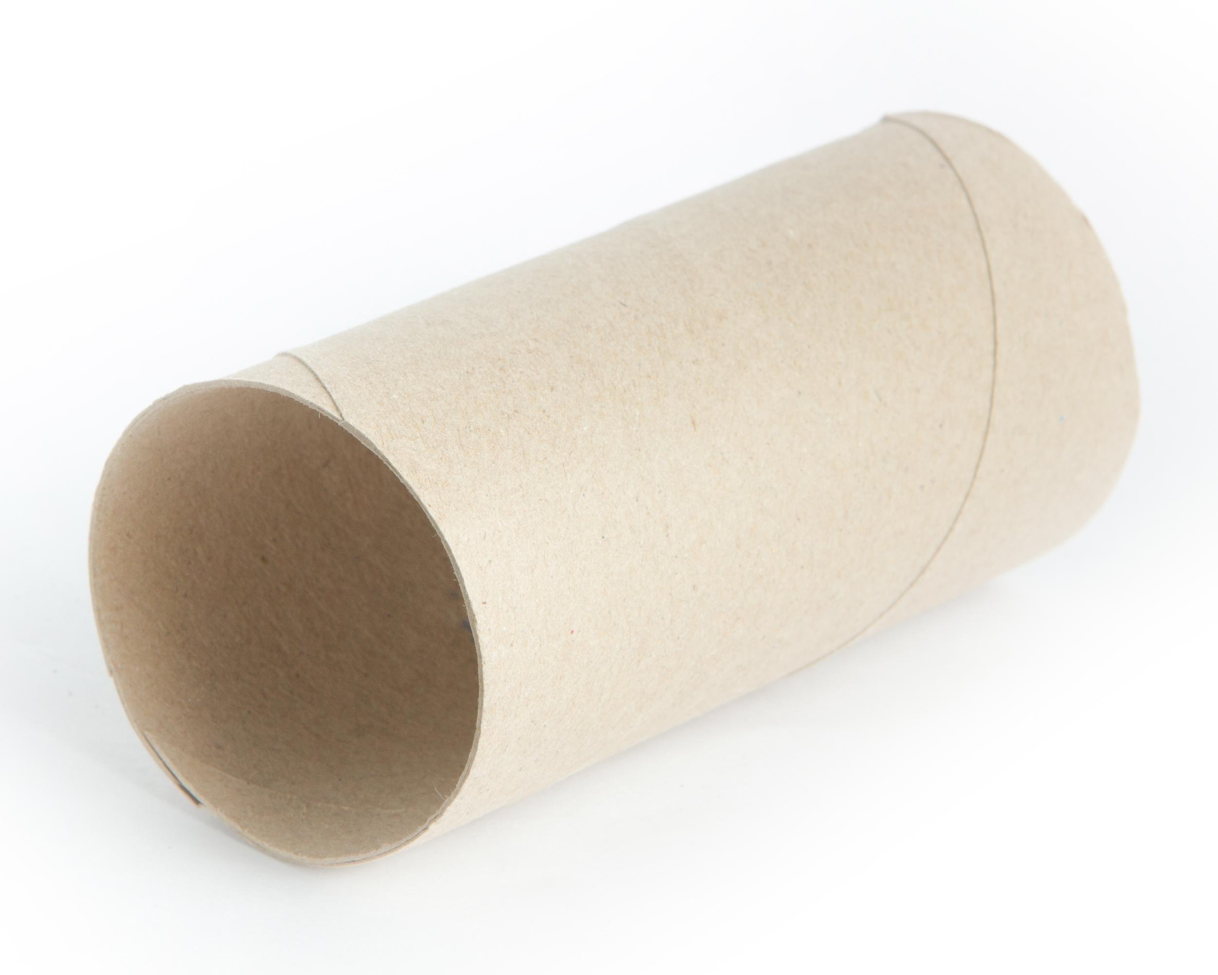 center axis of tissue paper roll