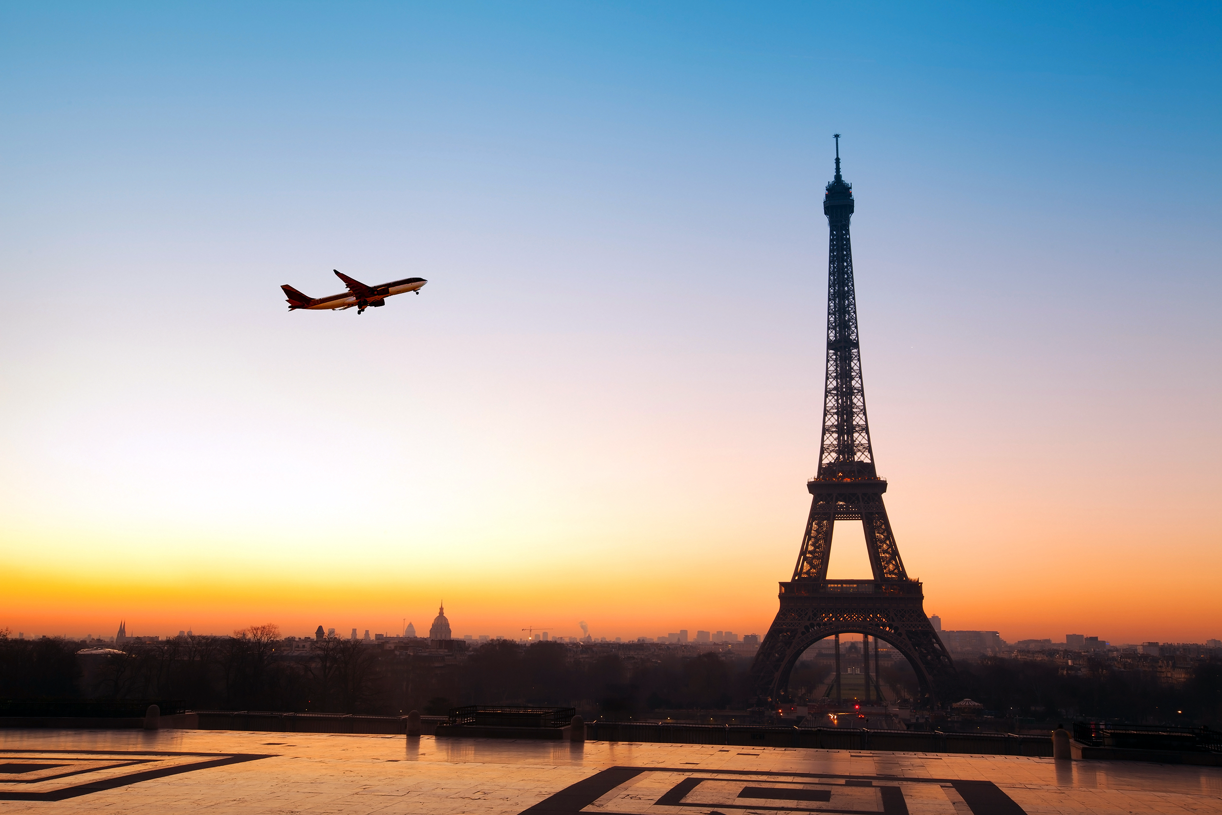 Airplane flying to Paris