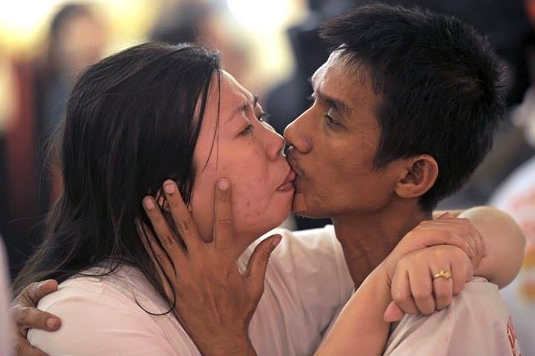 World's Longest Kiss in Thailand
