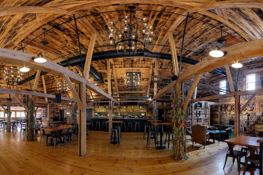 Hobbs Tavern in West Ossipee, New Hampshire