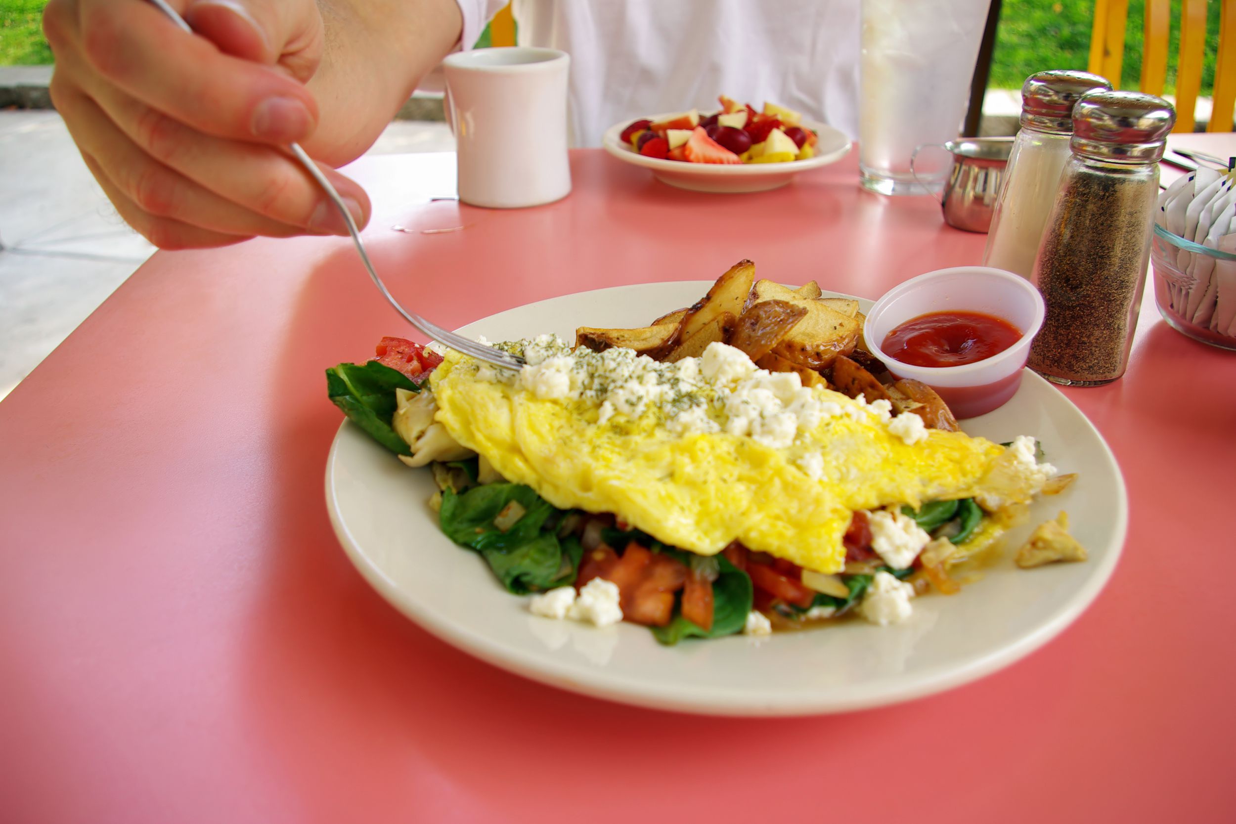 omelet with feta cheese