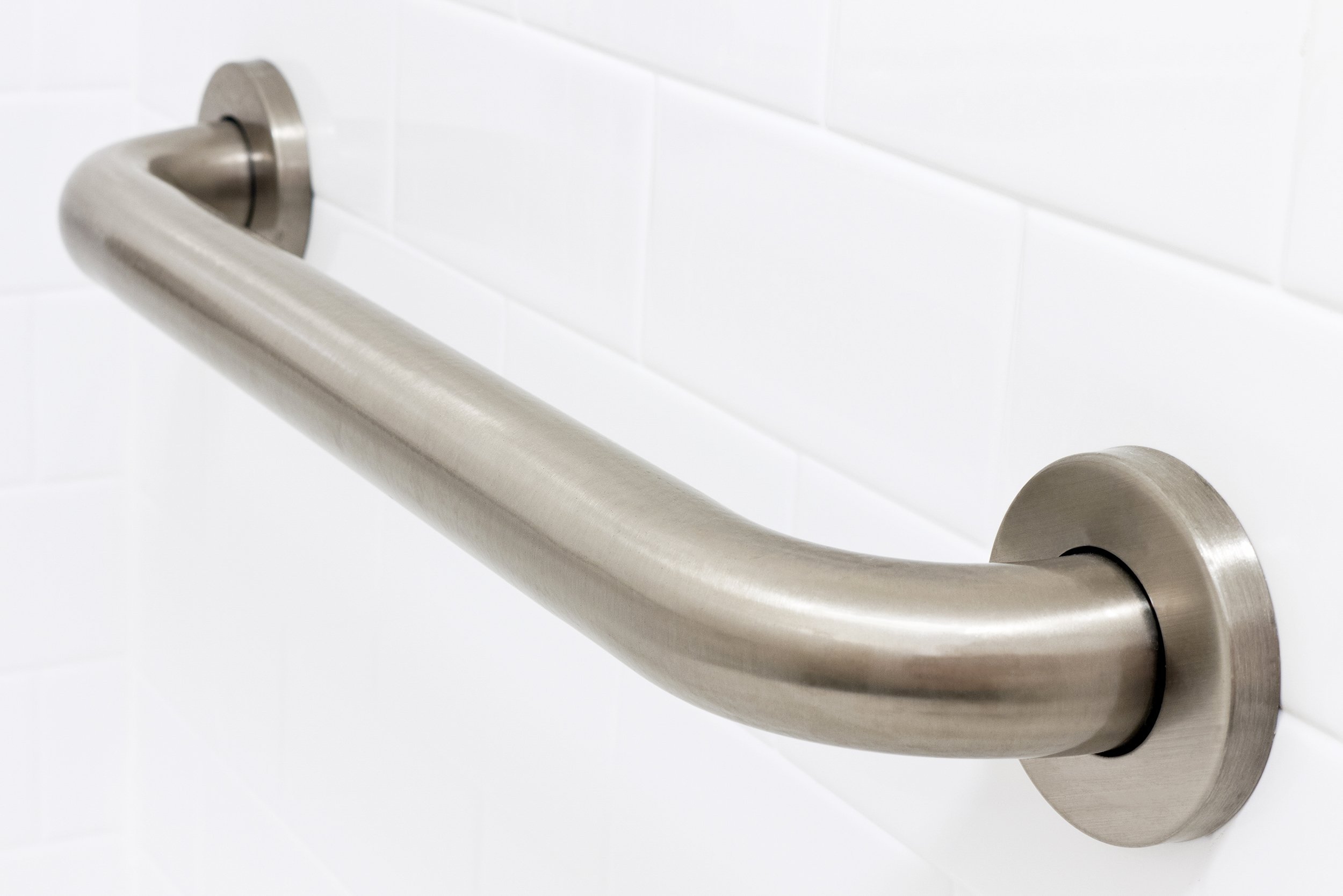 grab bar in bathroom