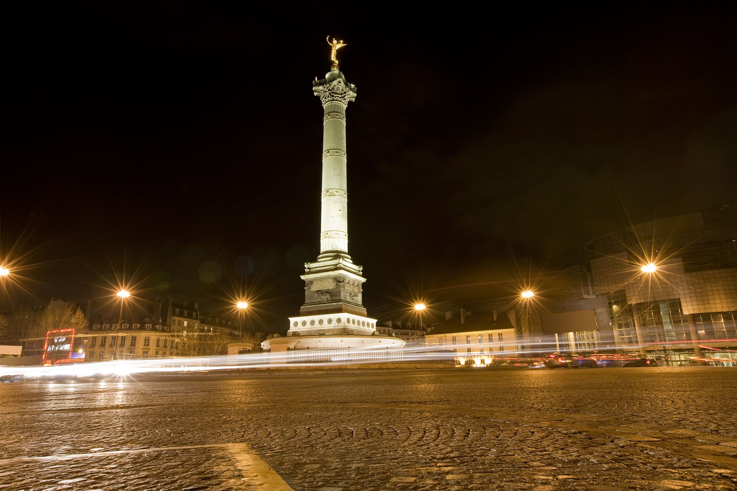 Place De La Bastille