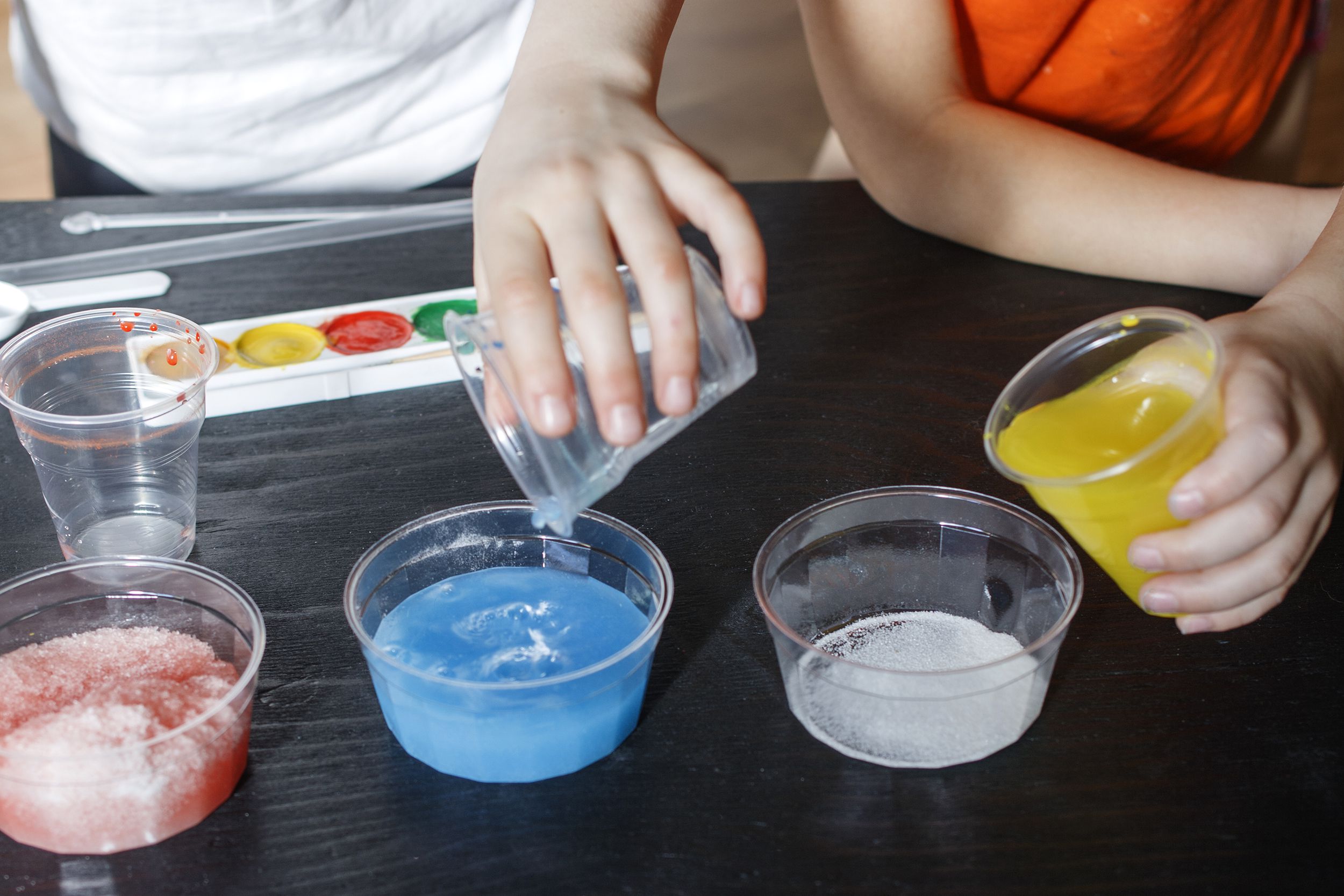 Kids doing science experiments