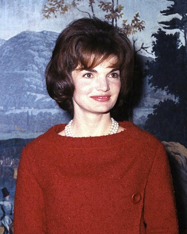Jackie Kennedy with pearl necklace