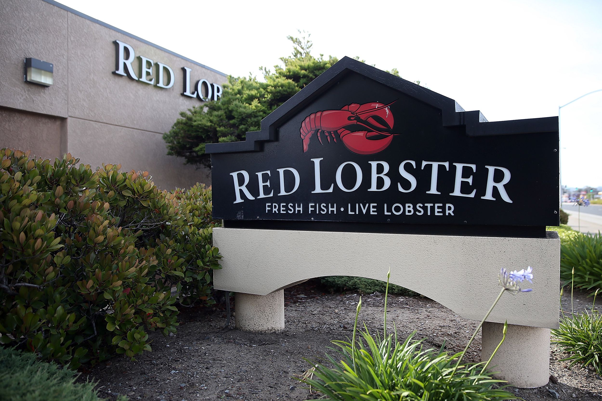 A sign is posted in front of a Red Lobster restaurant on May 16, 2014 in San Bruno, California.