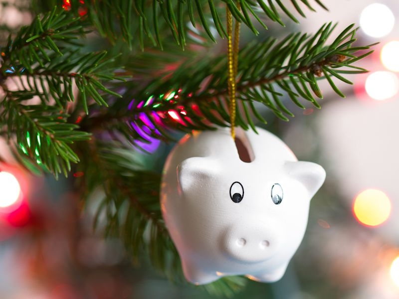 Establish A Holiday Savings Fund Early