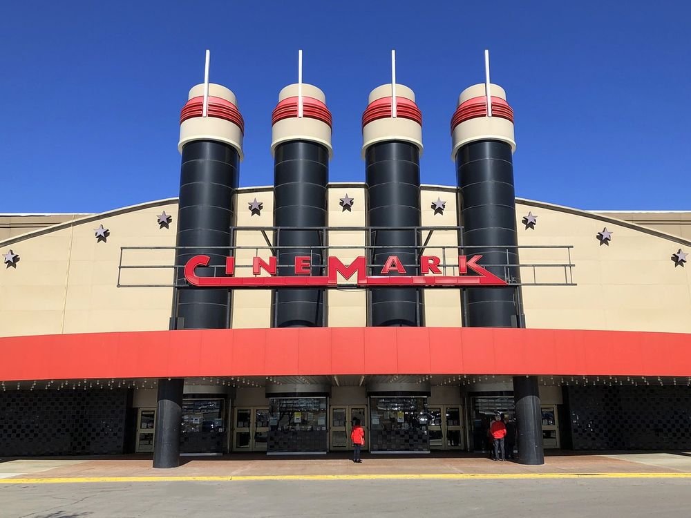 Cinemark 20, Merriam, Kansas