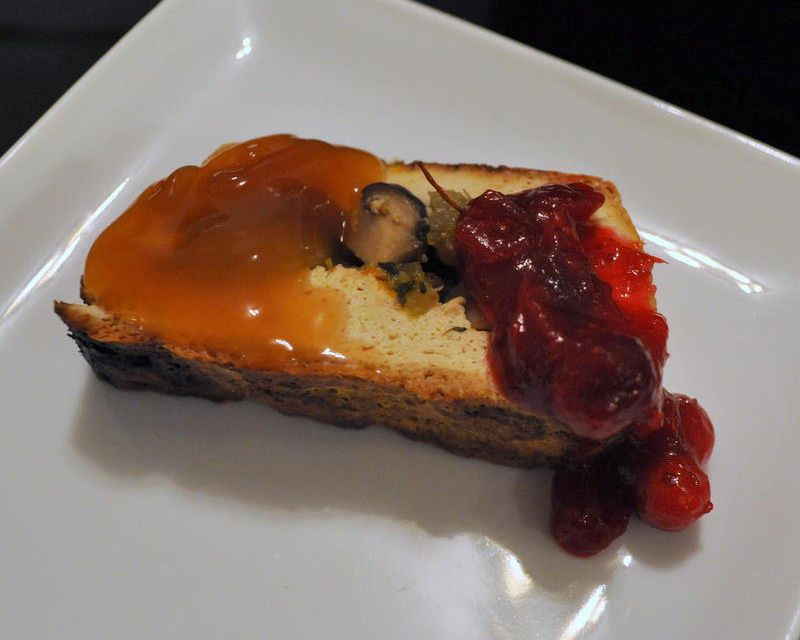 tofurkey with gravy