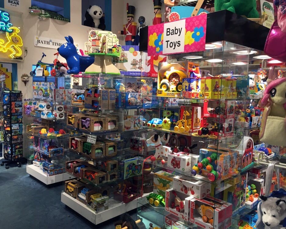 Magic Mouse Toys, Seattle