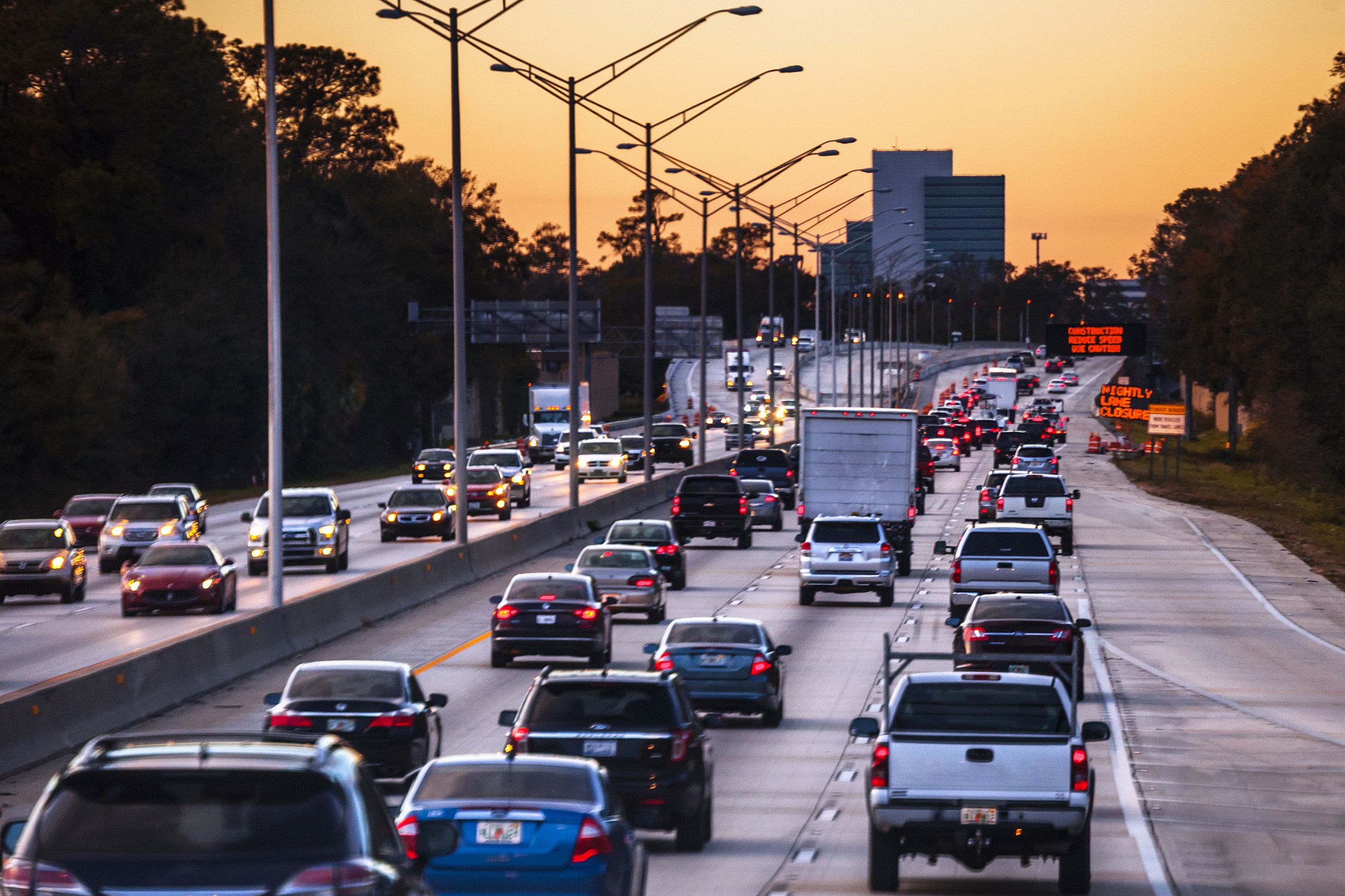 highway traffic in Jacksonville, Florida
