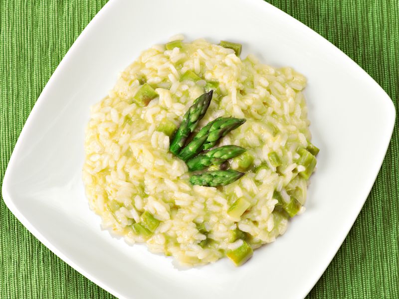 Matt Damon’s Saffron Risotto And Steamed Asparagus