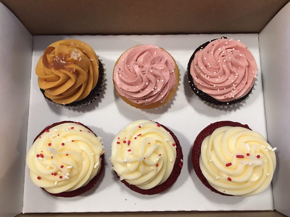 The Salty Captain Cupcake, Saint Cupcake, Portland, Oregon