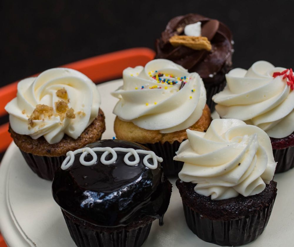Cupcakes, Buzz Bakeshop, Alexandria, Virginia