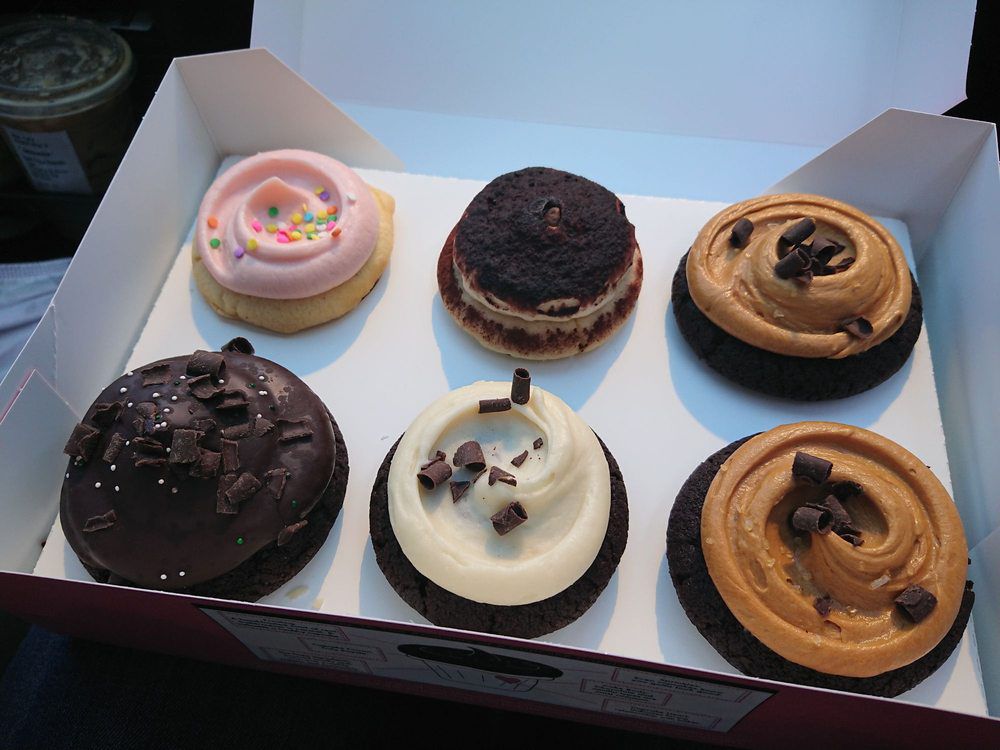 Cupcakes, Cupcake Royale, Seattle, Washington