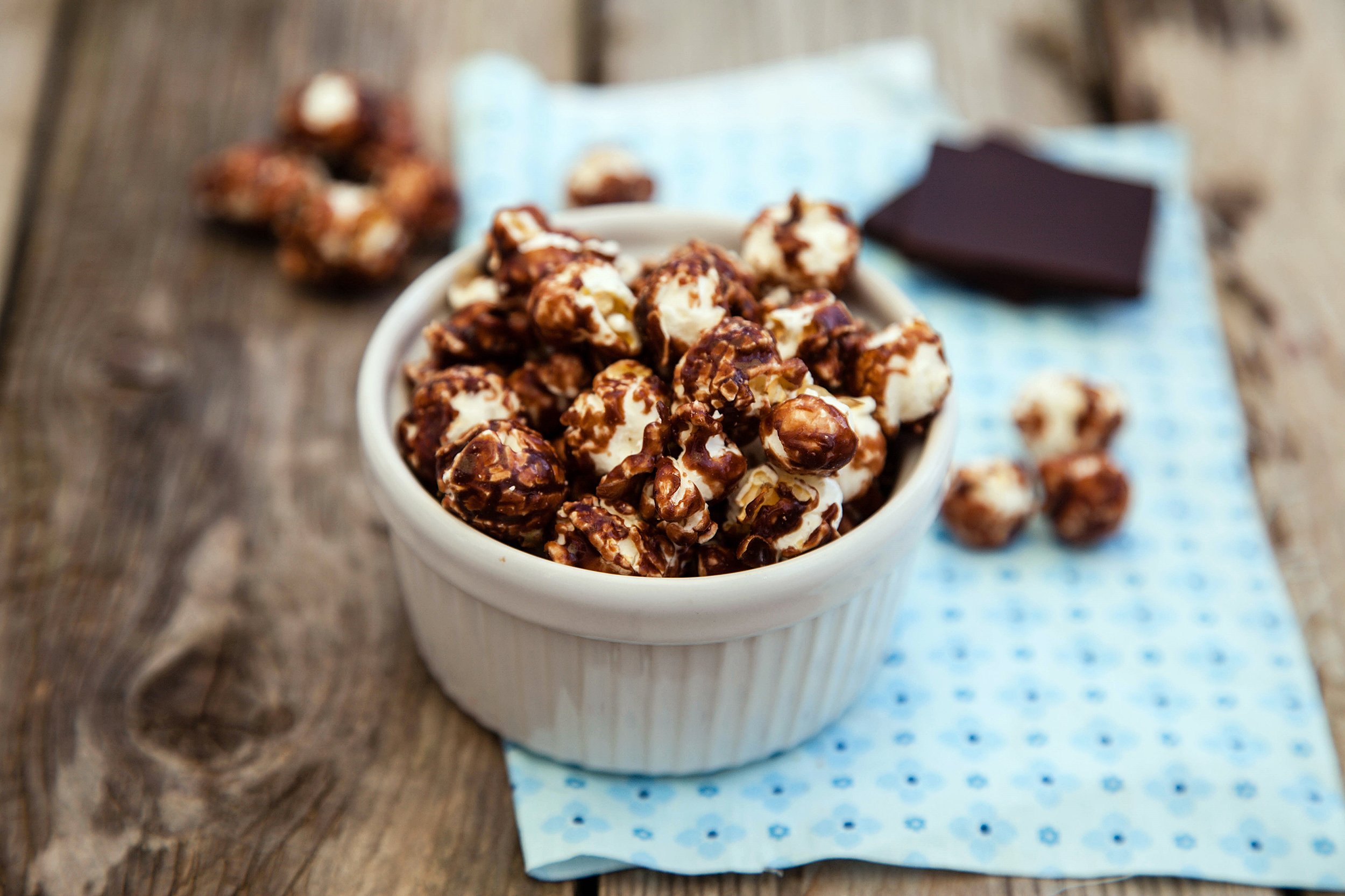 Peanut Butter Chocolate Popcorn