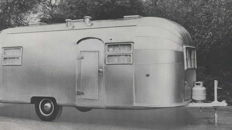 1958 AIRSTREAM FLYING CLOUD
