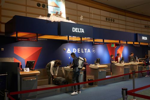Delta Air Lines Check-in Desk