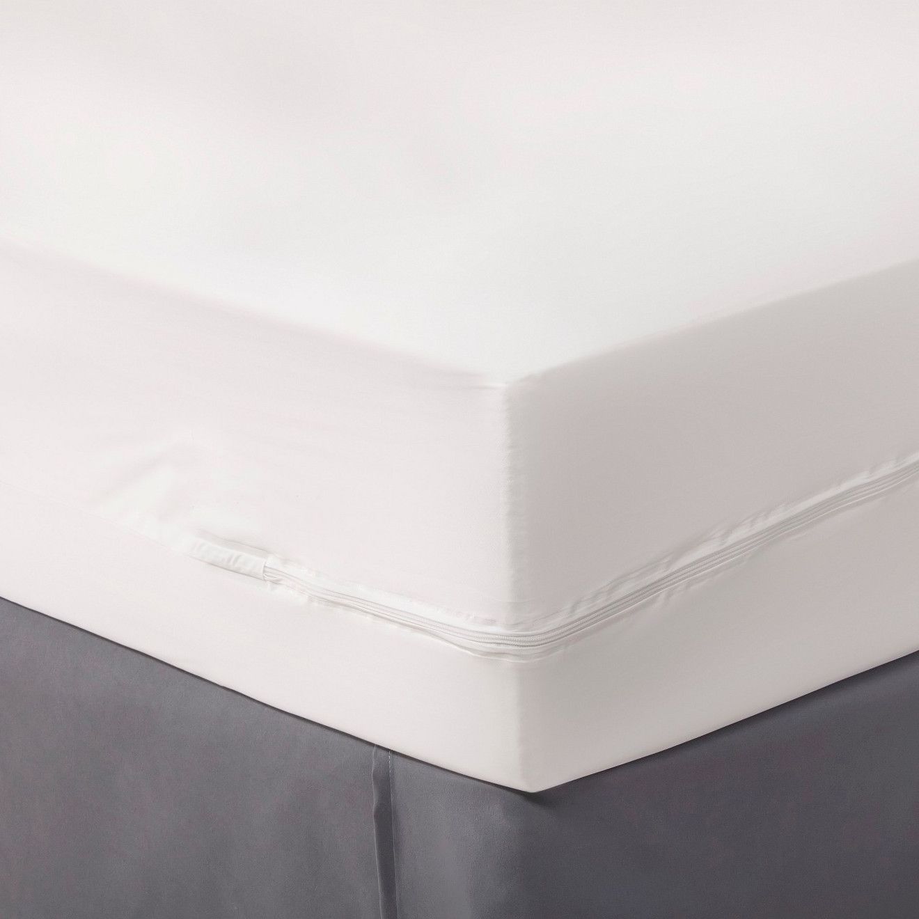 Room Essentials Mattress Protector