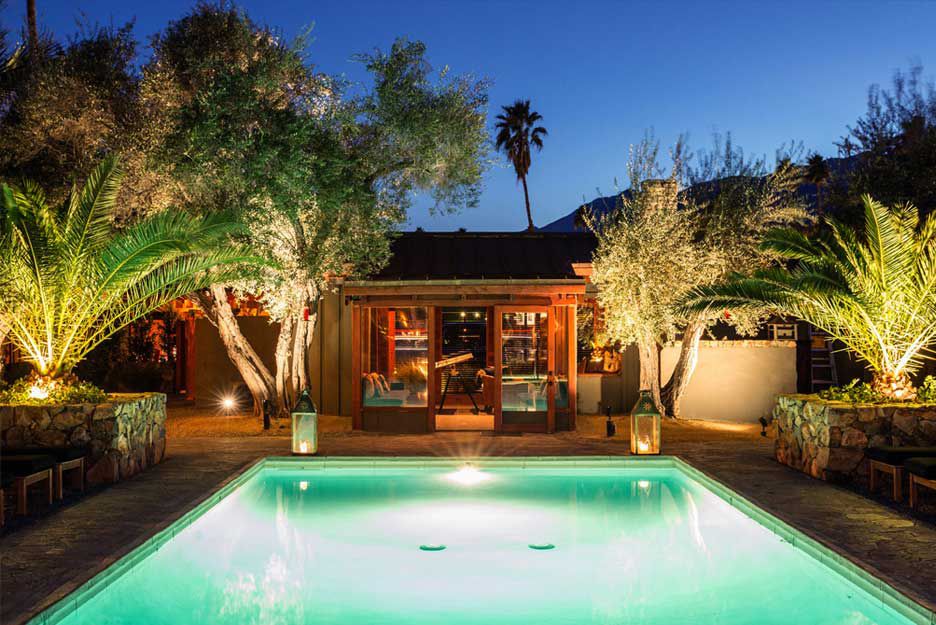 sparrows lodge pool