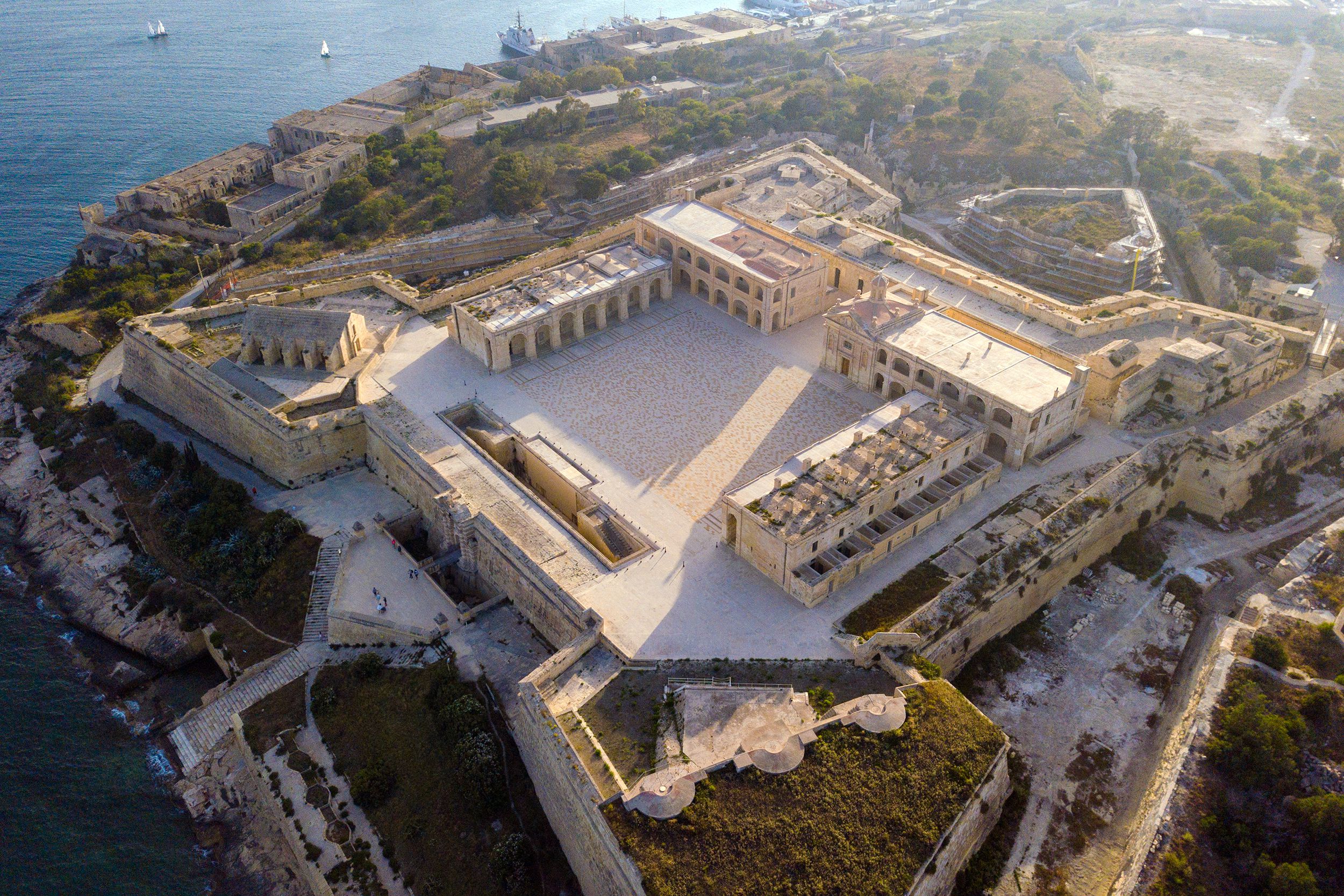 Fort Manoel, Malta