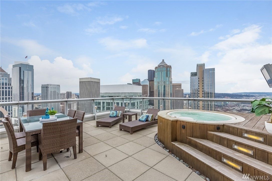 $3.7 Million Condo in Seattle